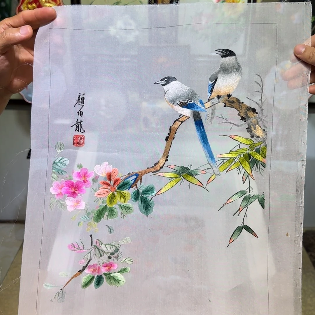 刺绣刺绣工艺精湛