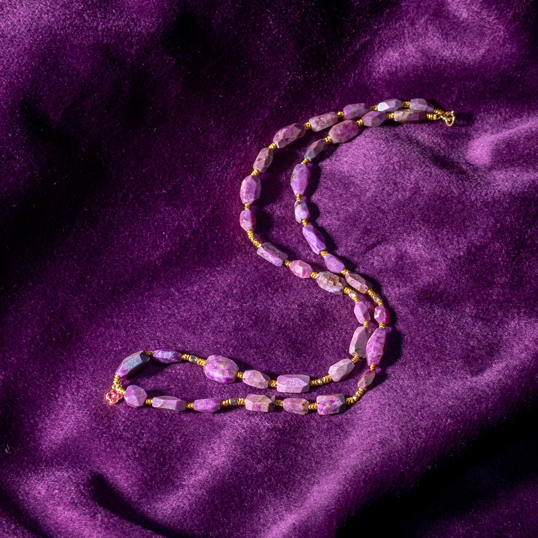 世间臻宝-清茶|18K金樱花舒俱来45cm项链/多样性发/P7755/15