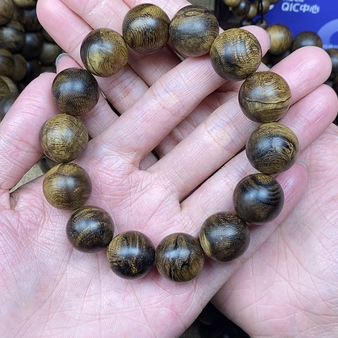 沉香手串用****3越南芽庄白棋楠