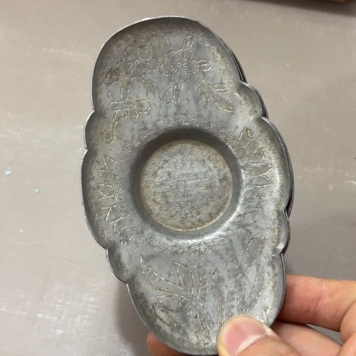 茶杯紫砂老**器非常美丽漂亮的物品