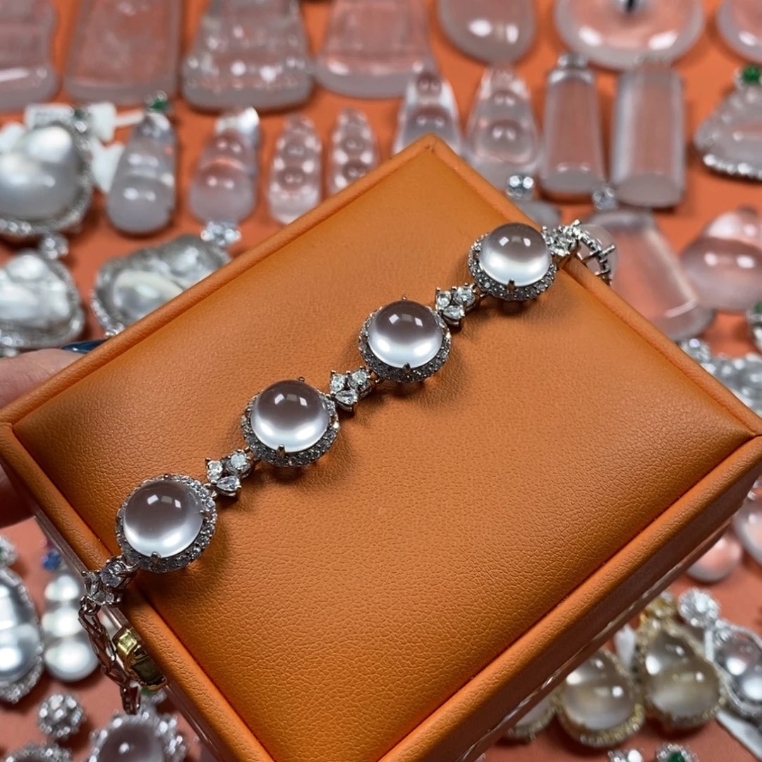 是***哦石英质玉银S925镶嵌颈饰黑钢卡10手链