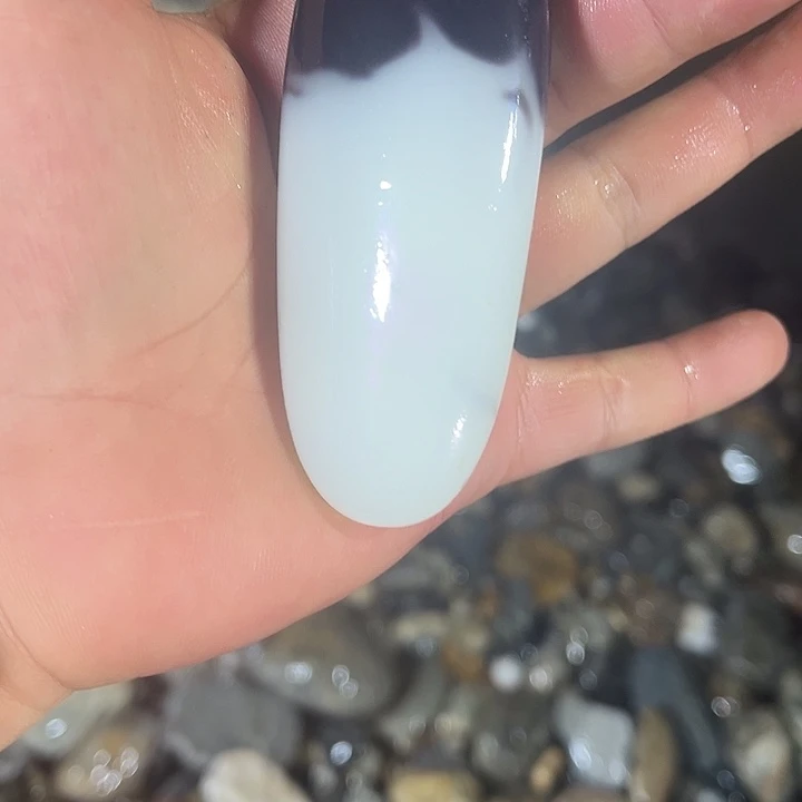 和田玉（糖玉）未镶嵌珠宝奇石