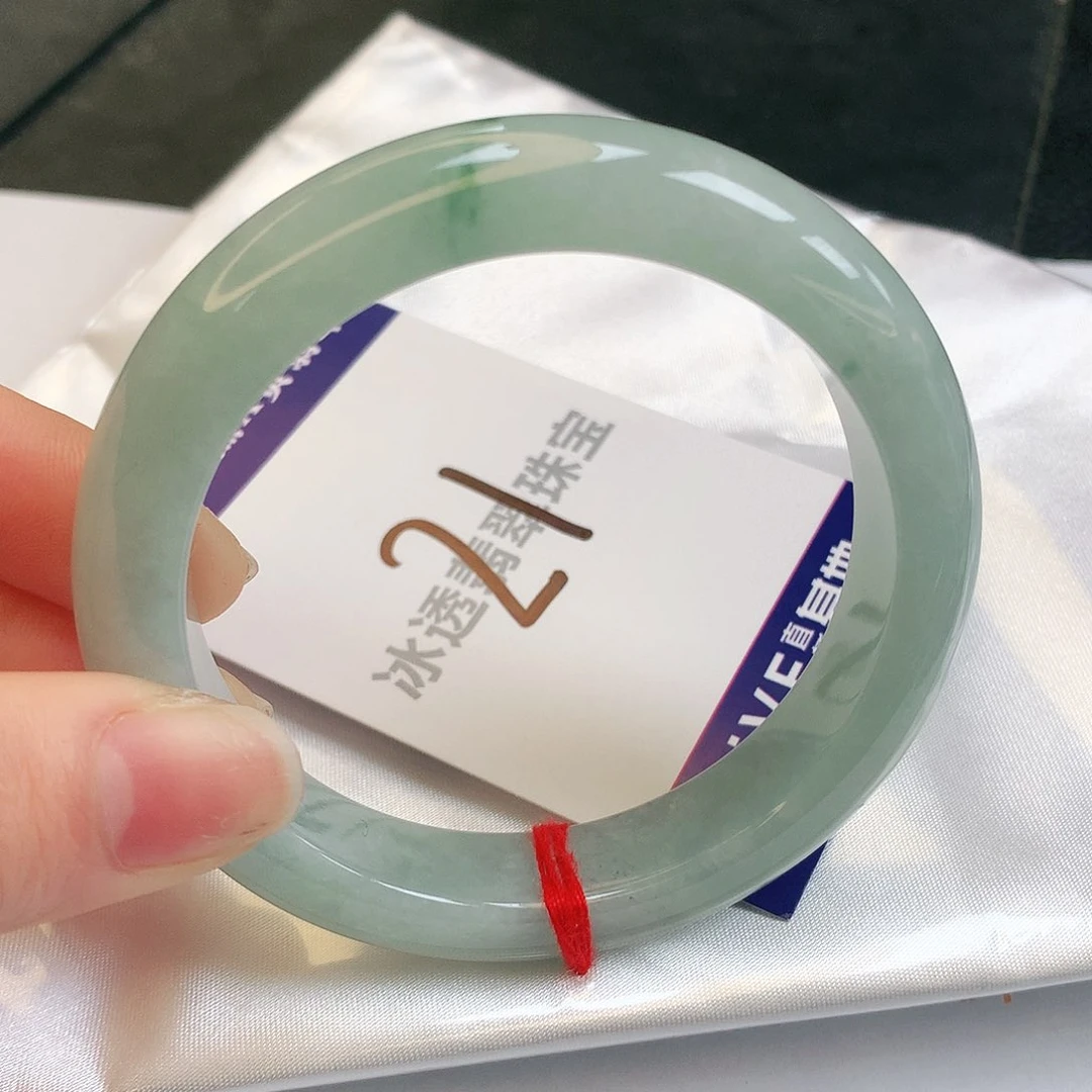 翡翠手镯未镶嵌缅甸天然a货翡翠