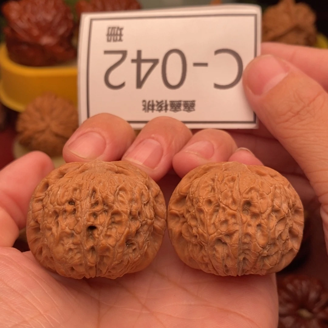桃核把件血麒麟36….