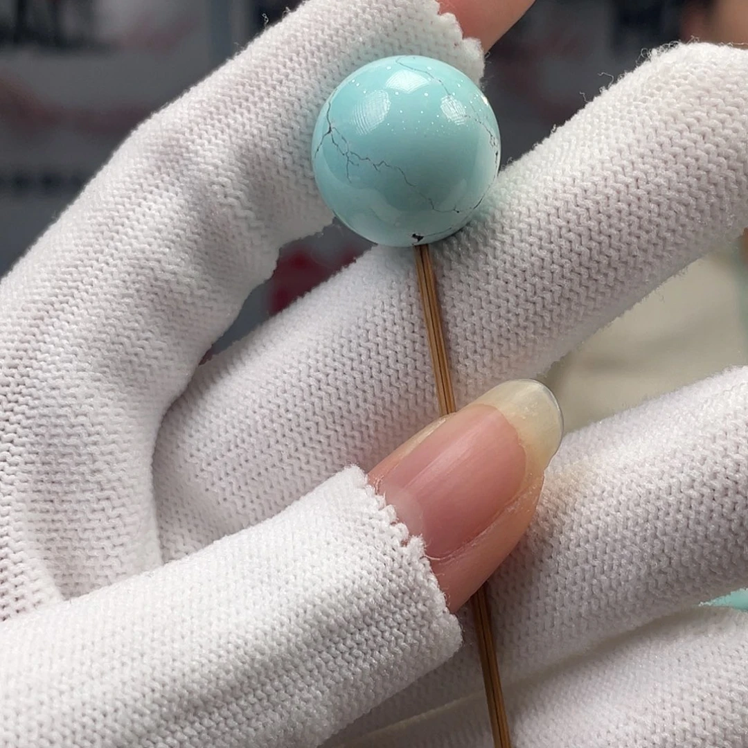 绿松石未镶嵌挂件