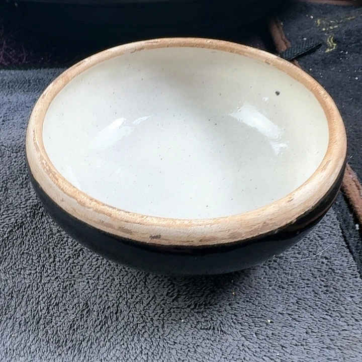 摆件小*芽瓷器中有大量