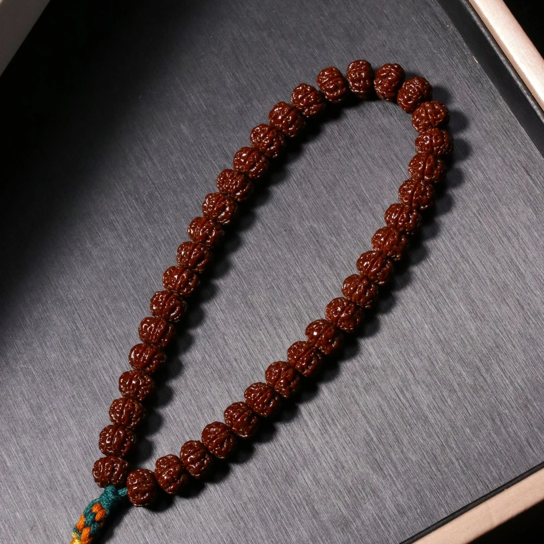 【红串专场】【老树王】A+级·9mm勿里达老树王红串全品手持手串S1