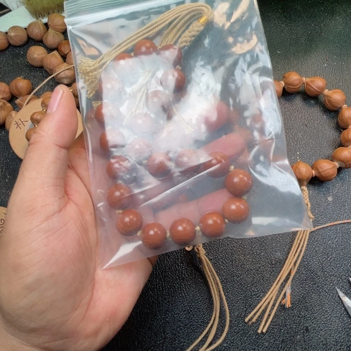 橄榄核吊坠冬****?橄榄1,4三角