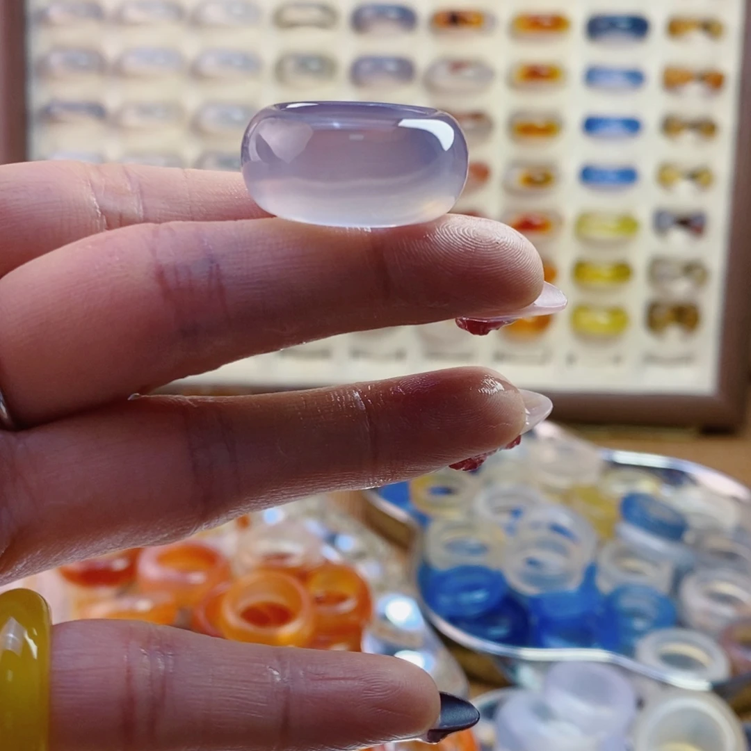 玛瑙/玉髓戒指未镶嵌?**略