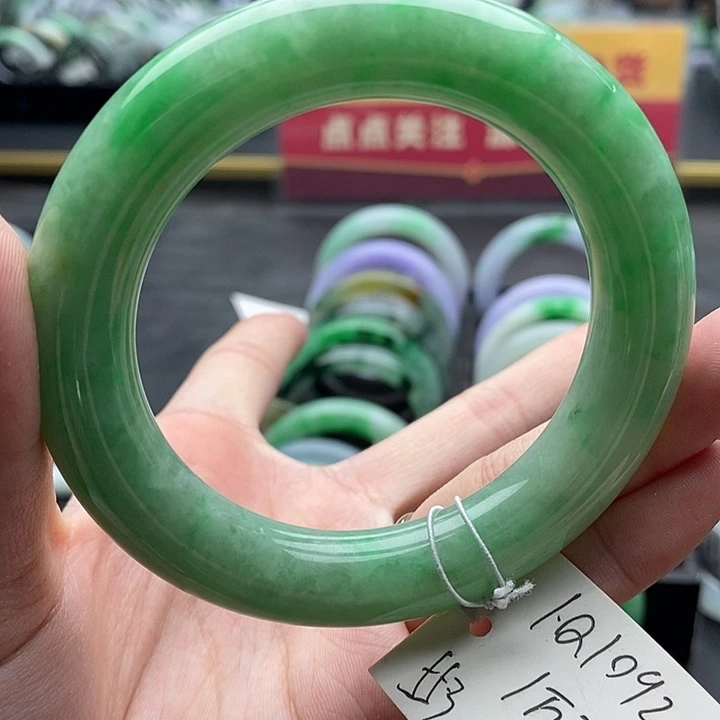 未镶嵌手镯翡翠55➕圆条