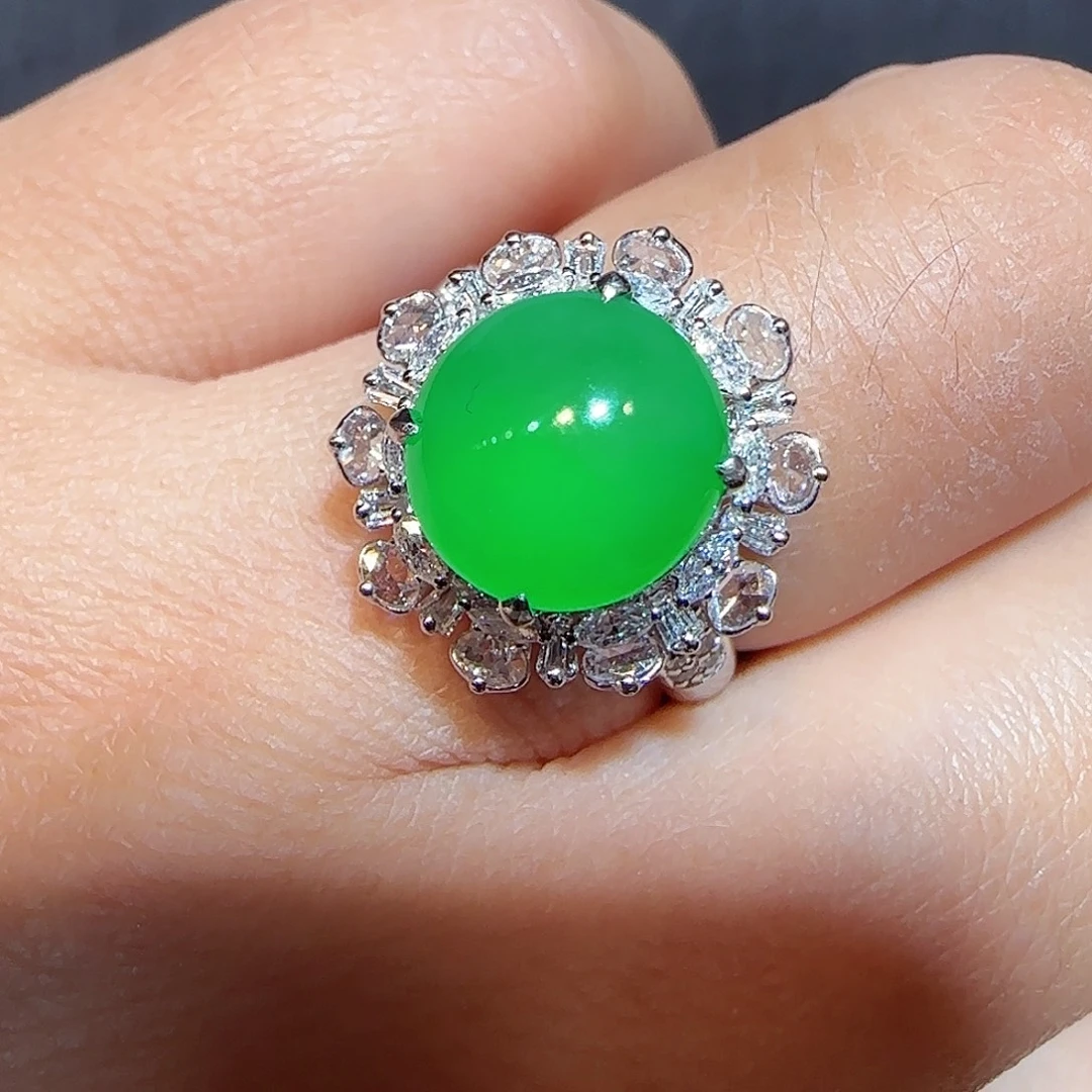 翡翠18K金镶嵌戒指戒指