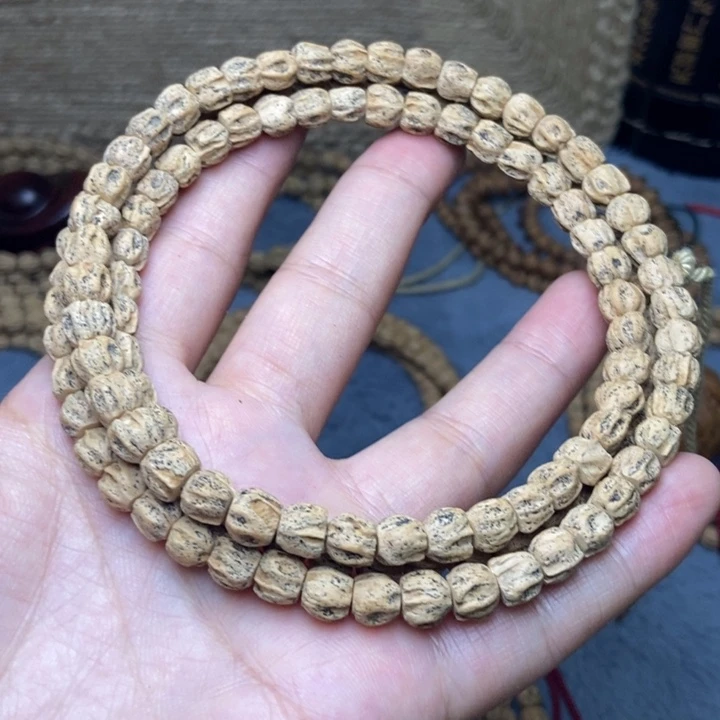 【闪购商品】吊坠柏香籽/百香籽