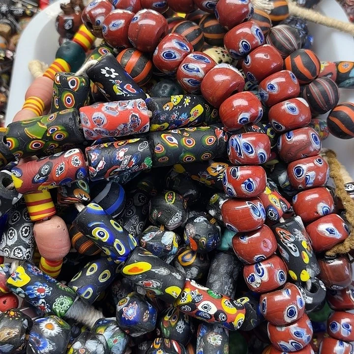 琉璃颈饰福利1毛1克整条25到35元左右