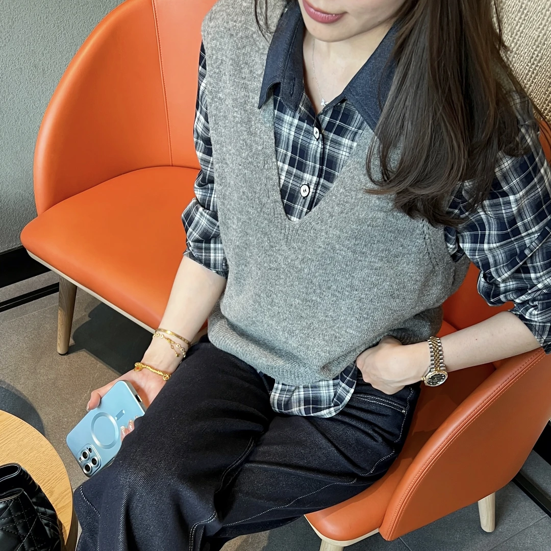 LMENY“叠搭层次感”100绵羊毛无缝一体温柔气质V领针织马甲25CM002