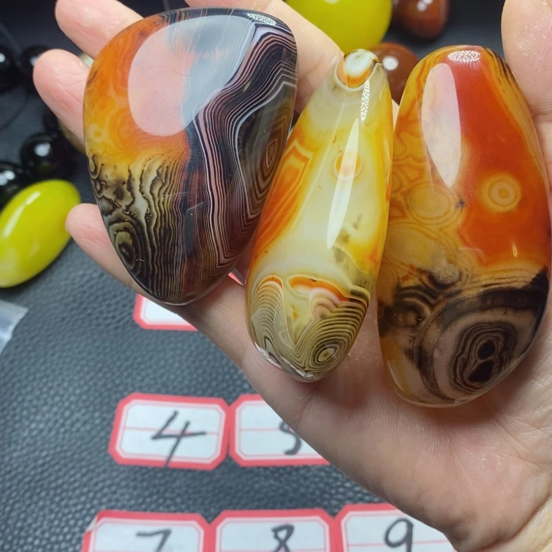 玛瑙/玉髓颈饰未镶嵌啊*