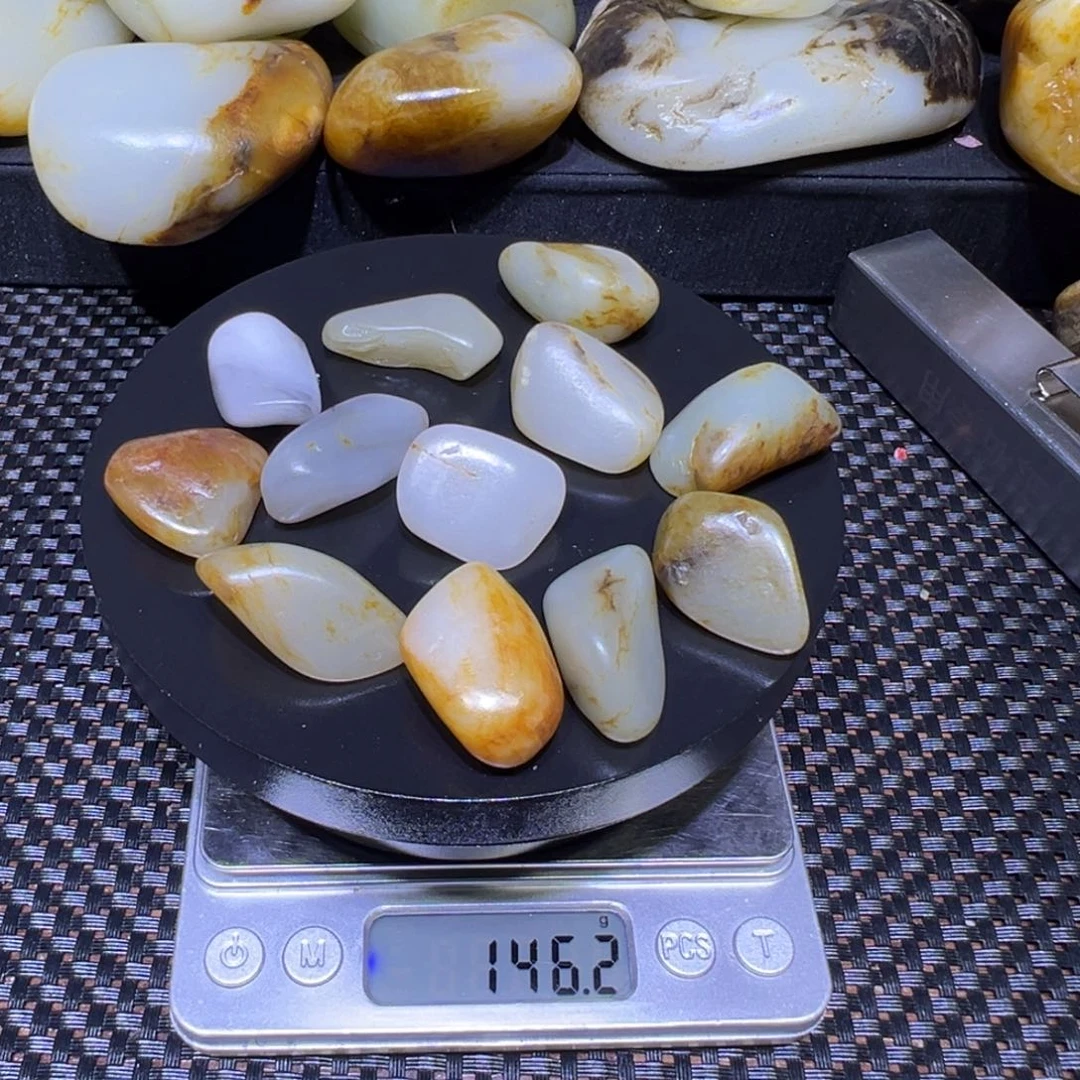 和田玉（子料）未镶嵌吊坠(不含链)146克