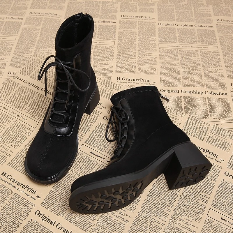 真皮时装炸街超火绝美小短靴女2025秋冬季新款复冬季加绒加厚皮靴