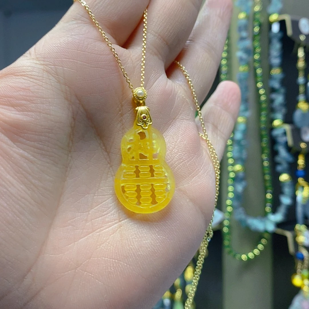 未镶嵌翡翠耳饰翡翠