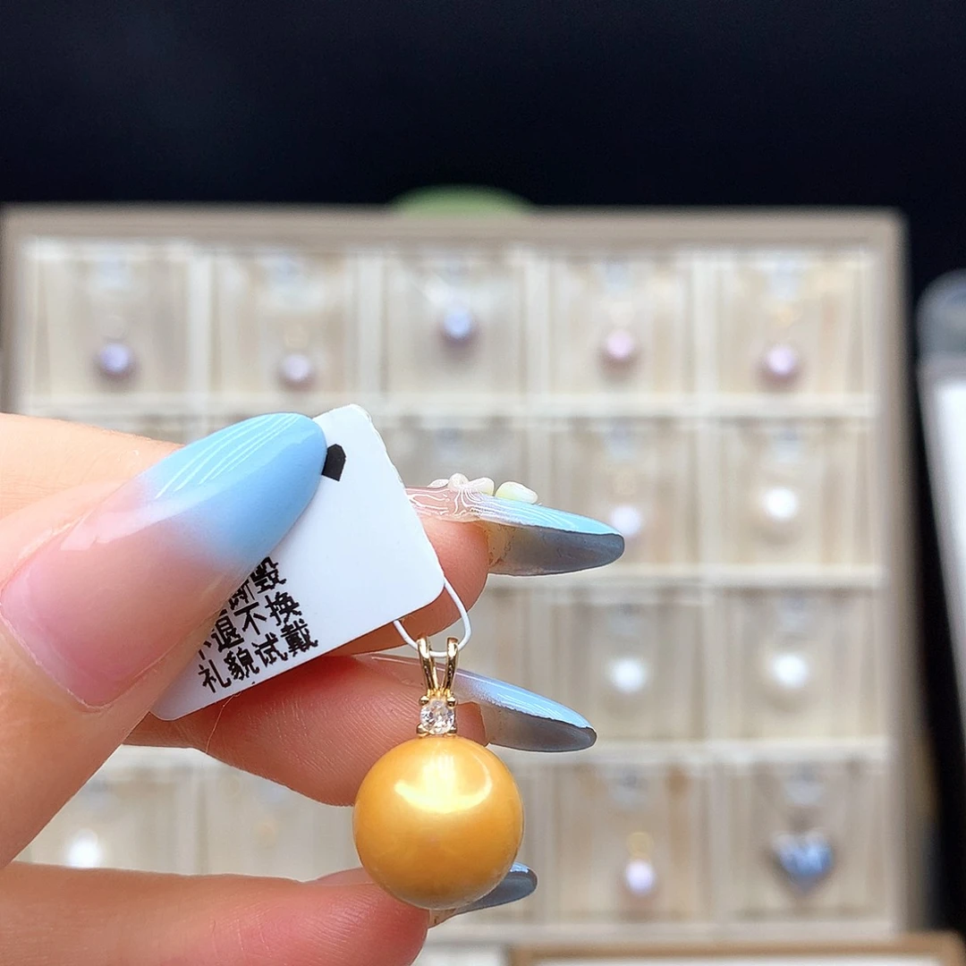 淡水珍珠合金颈饰