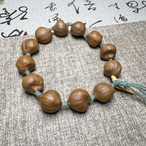 橄榄核异型手串1.6
