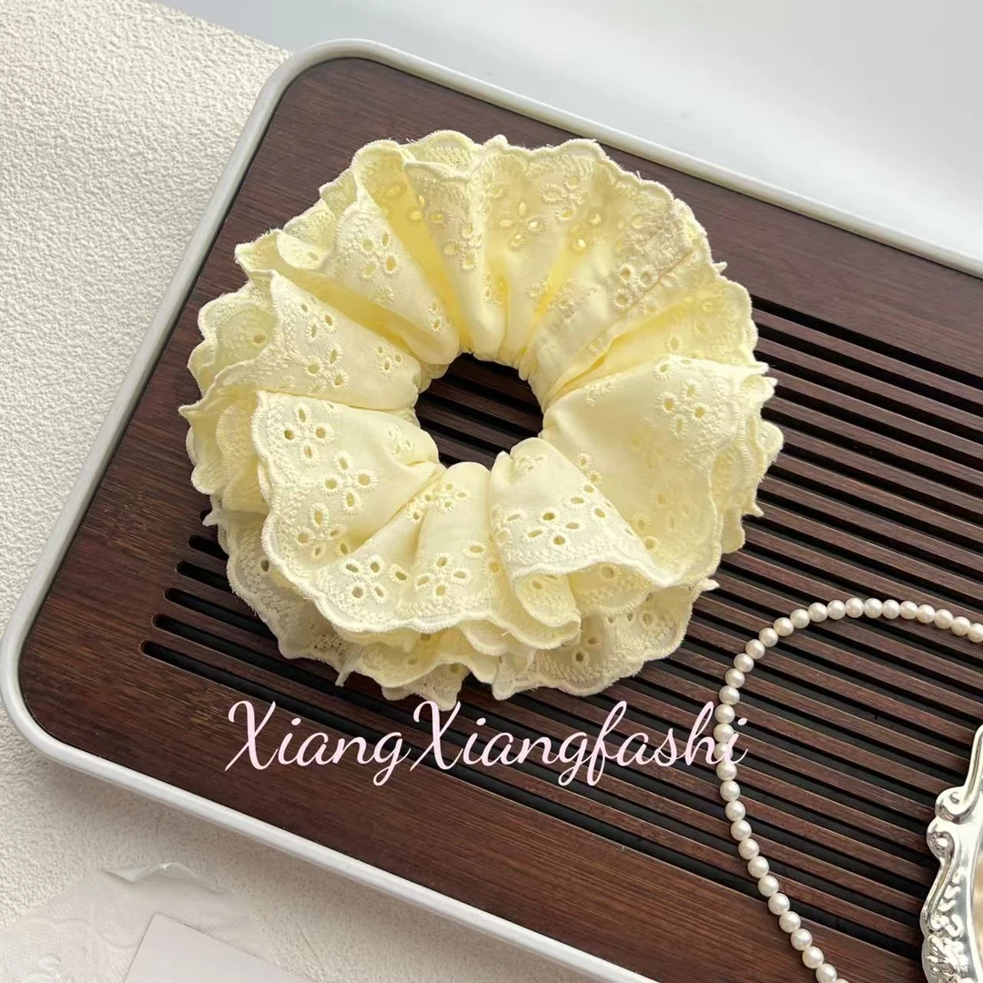 赵露思氛围感重工刺绣蕾丝大肠发圈甜美发绳大号头花原创设计气质