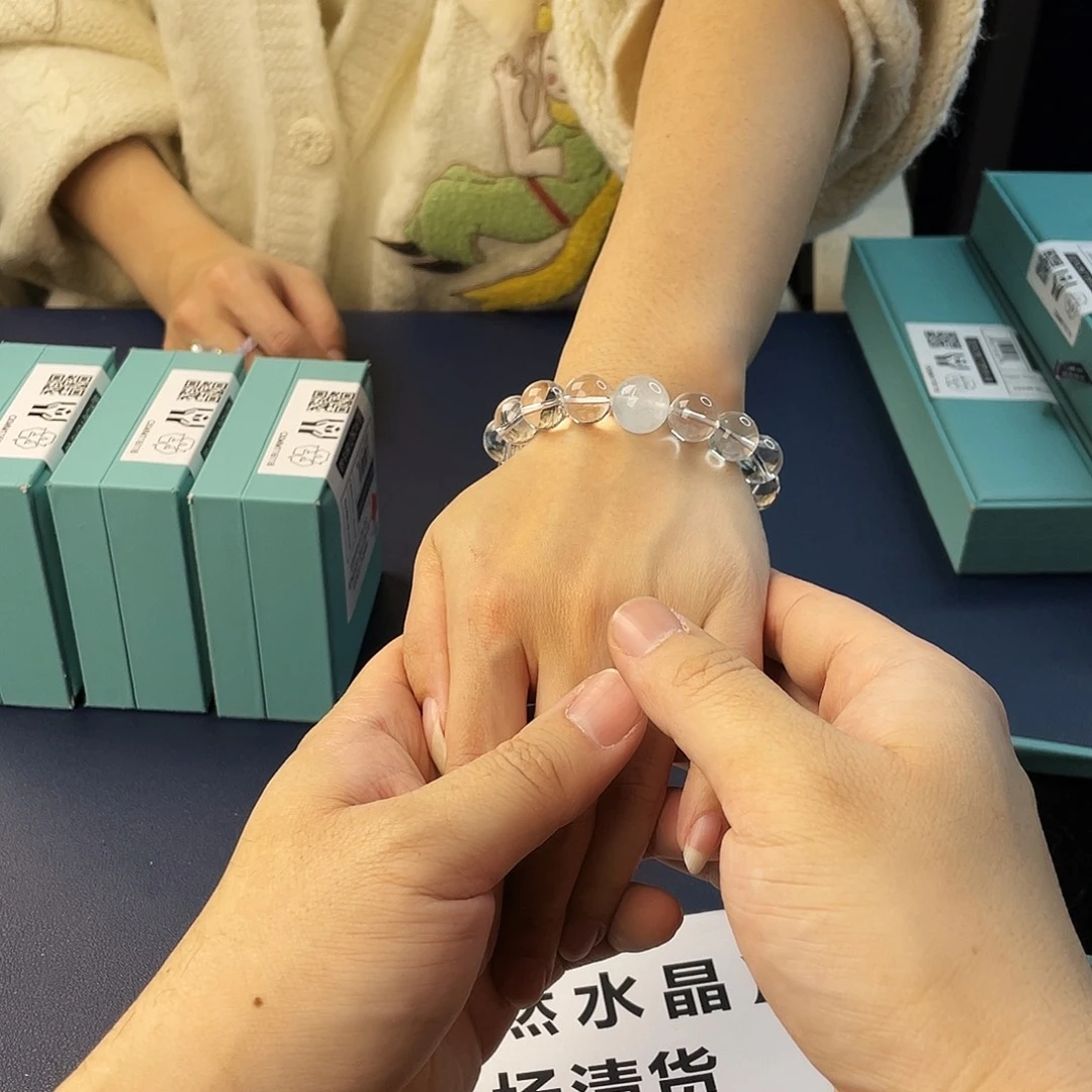 银S925镶嵌水晶手链