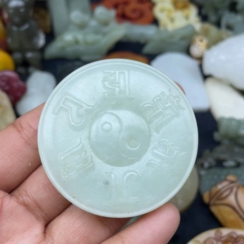 蛇纹石玉颈饰未镶嵌97