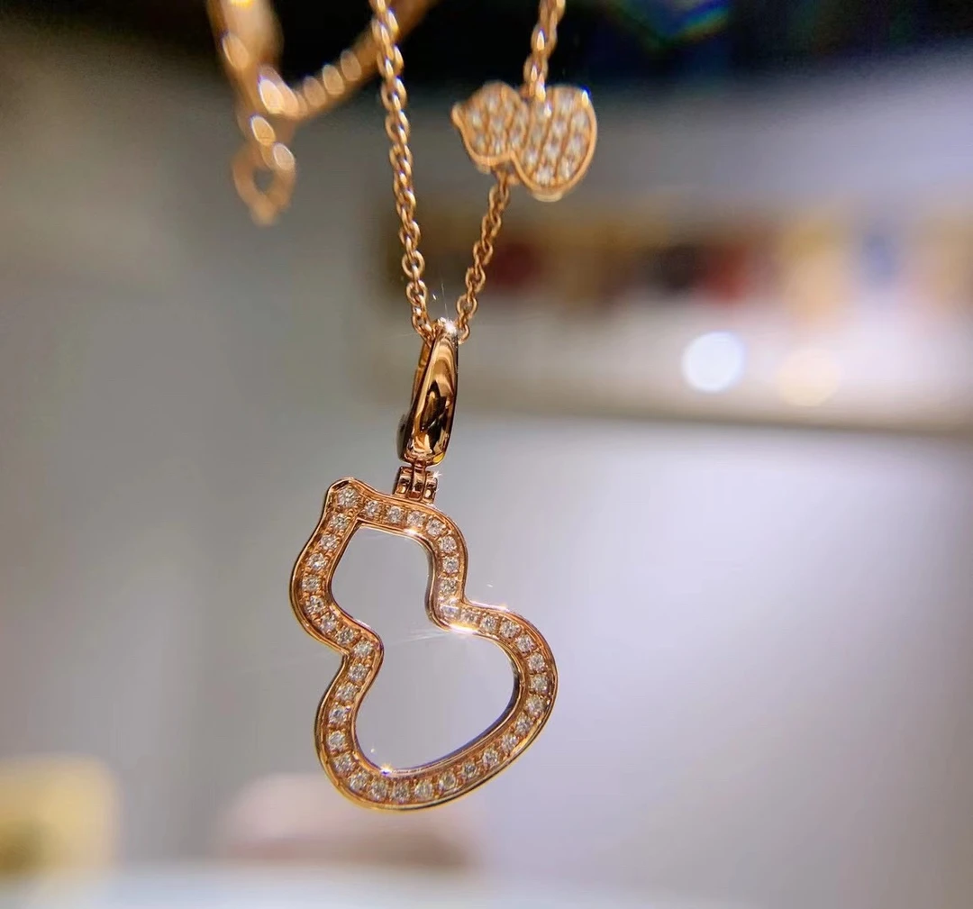 18K金钻石镂空葫芦（中号）