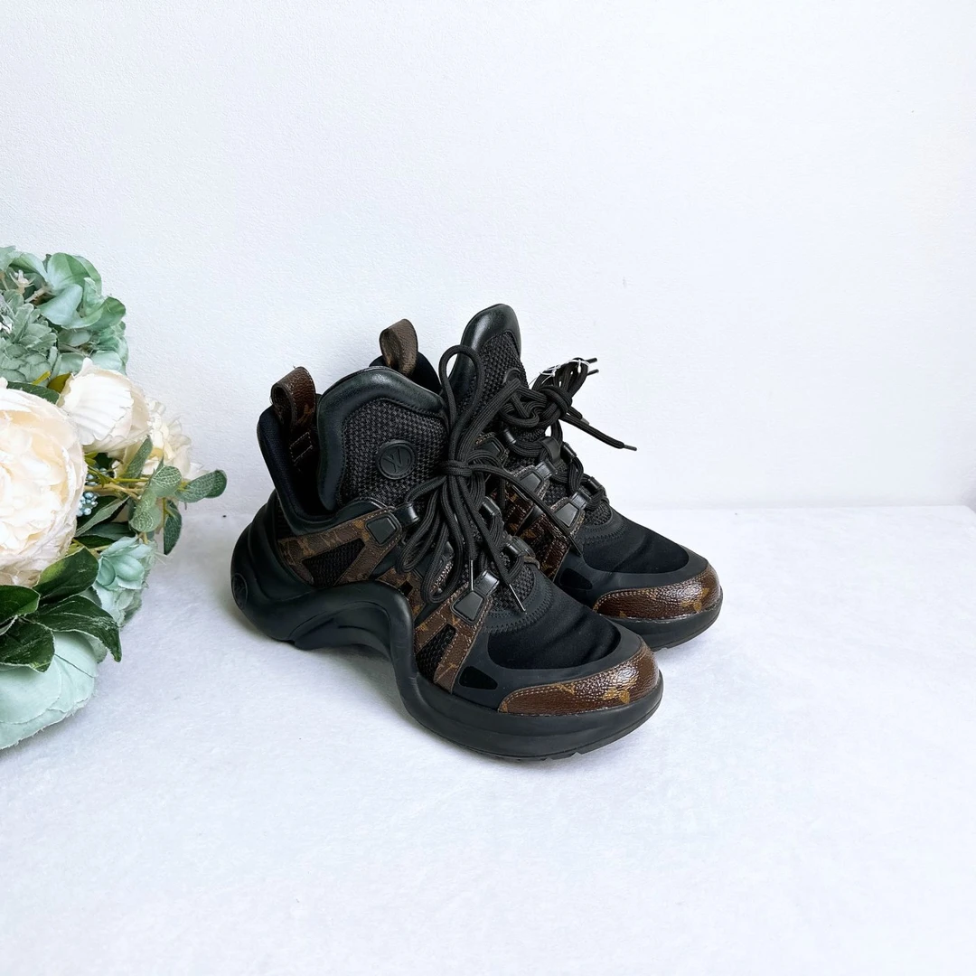 99新 LouisVuitton/路易威登 老爹鞋/37码/Xspn5179