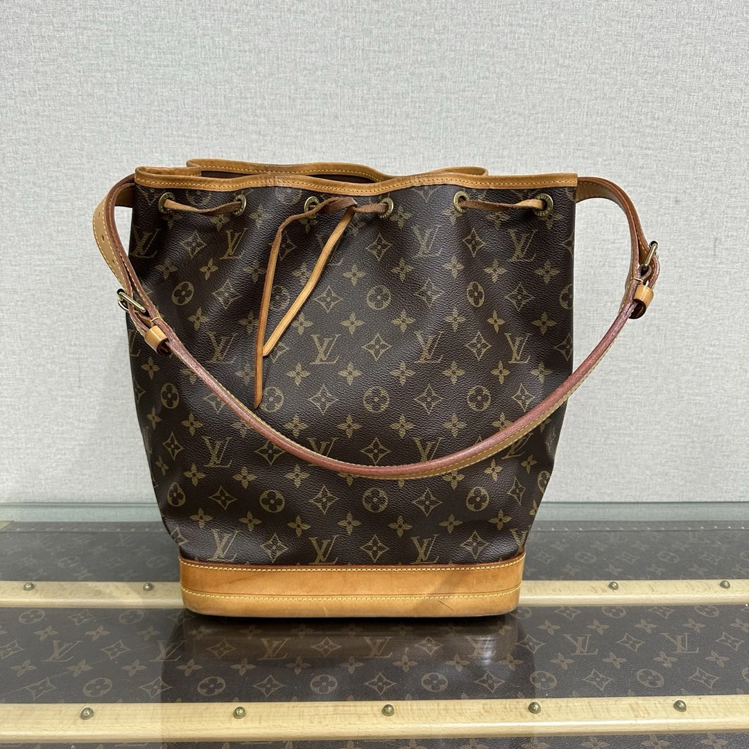 95新 LV 经典老花抽绳水桶单肩包 21293