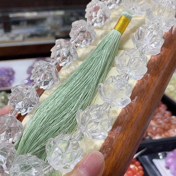 水晶珠宝半成品未镶嵌莲花手持
