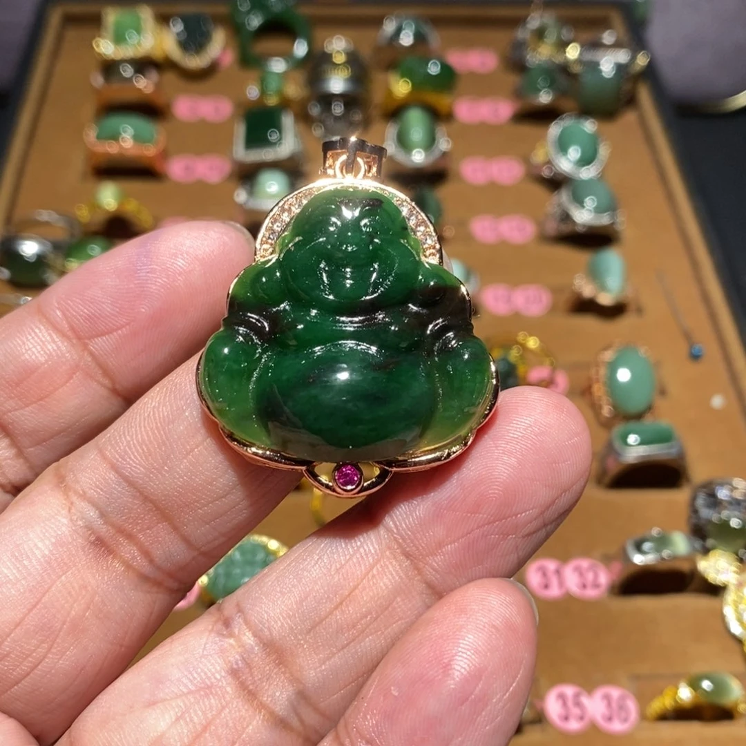 和田玉（碧玉）未镶嵌颈饰喜***?