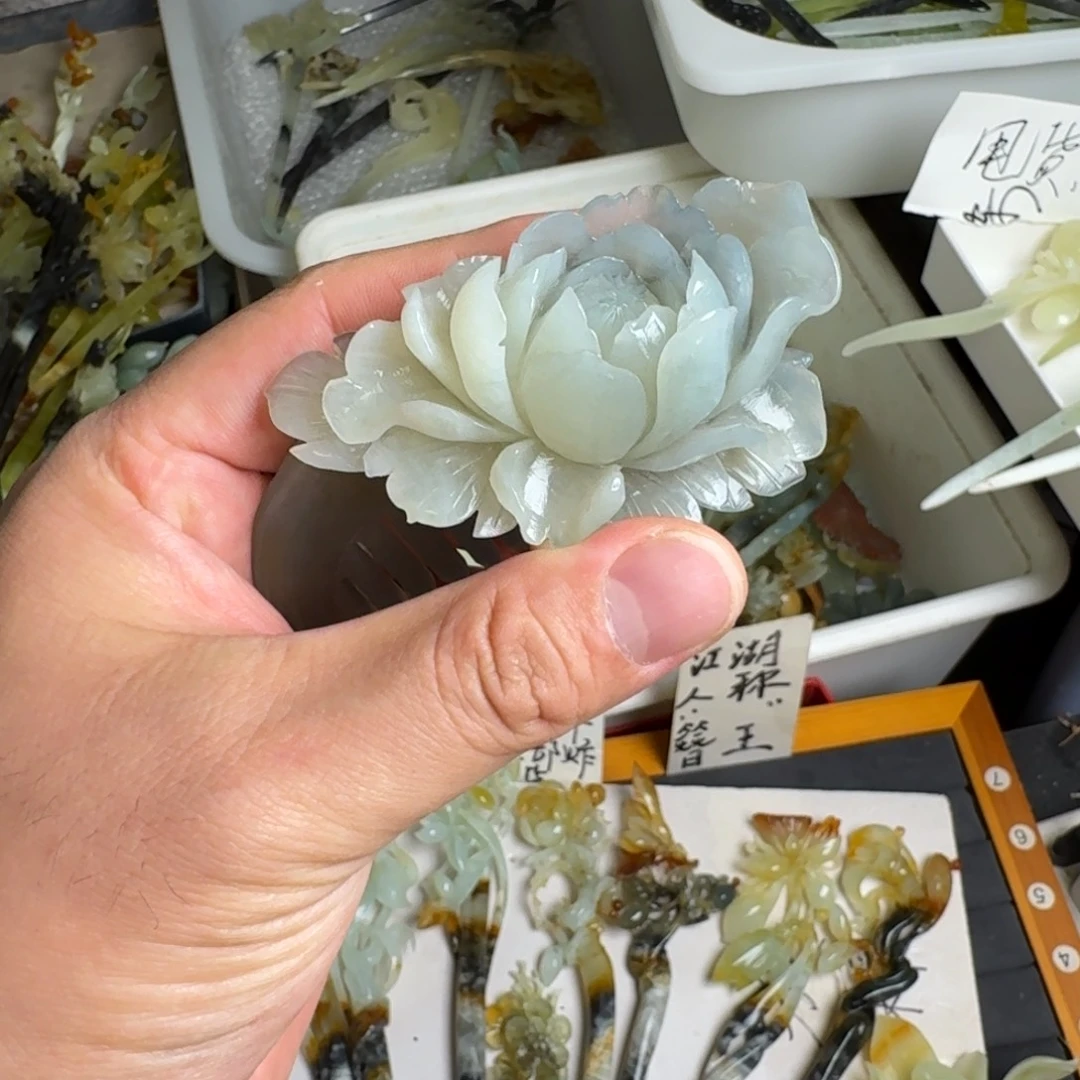 冷***木未镶嵌蛇纹石玉发饰