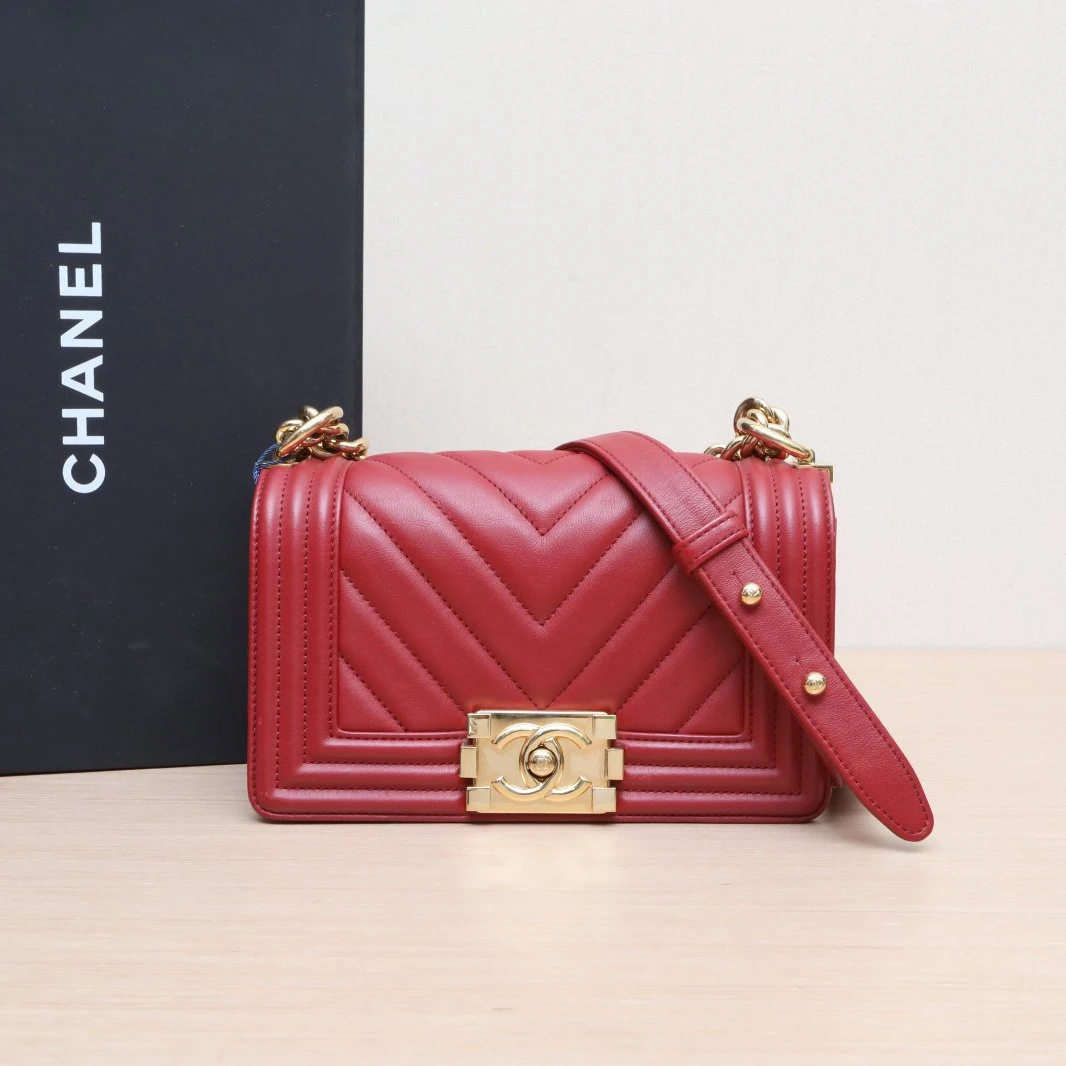 95新 Chanel/香奈儿 小花双双 Leboy 小号 红色 皮革S 28开 金扣