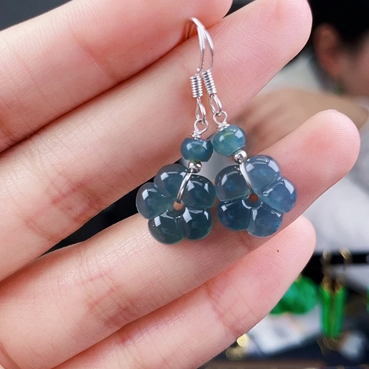 翡翠耳饰未镶嵌饰品