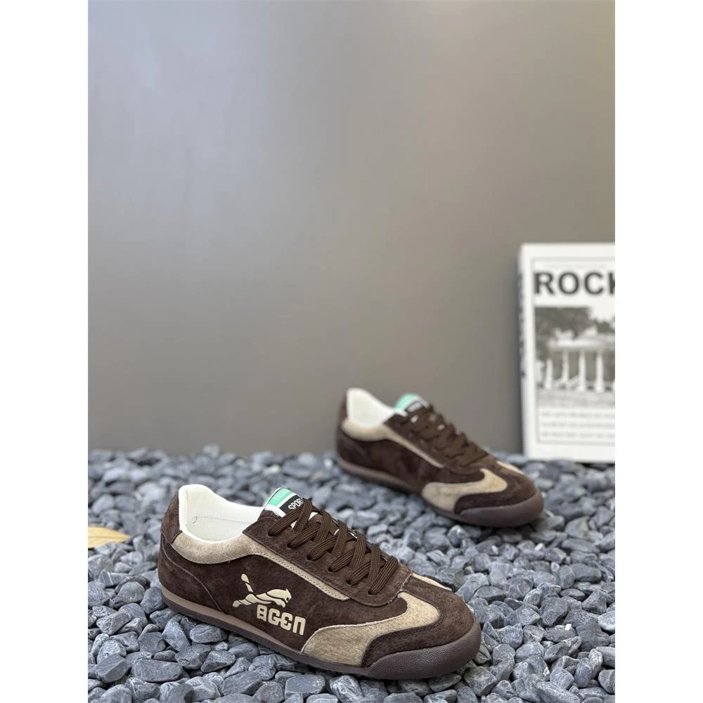 男鞋2025新款秋季翻毛真皮休闲鞋软底板鞋复古德训鞋轻便阿甘鞋男