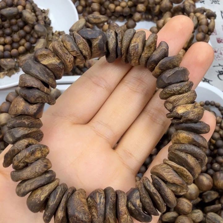 沉香手串乌生圆叶树丁壳子高油单圈