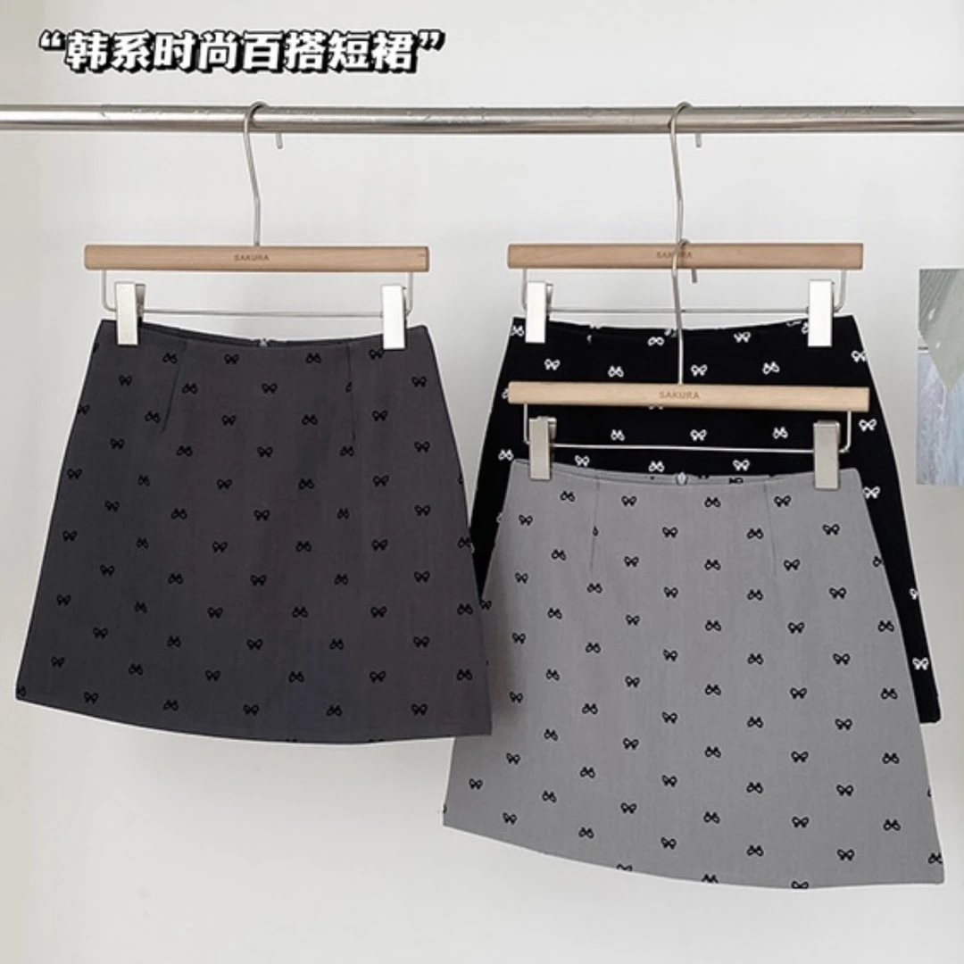 蝴蝶结印花高腰灰色防走光a字裙女春季新款韩版百搭时尚包臀短裙