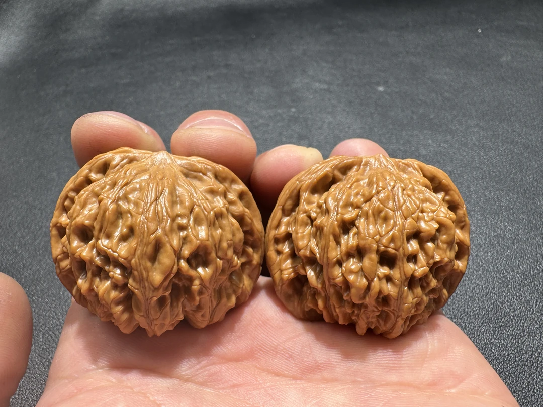 文玩核桃磨盘佳品