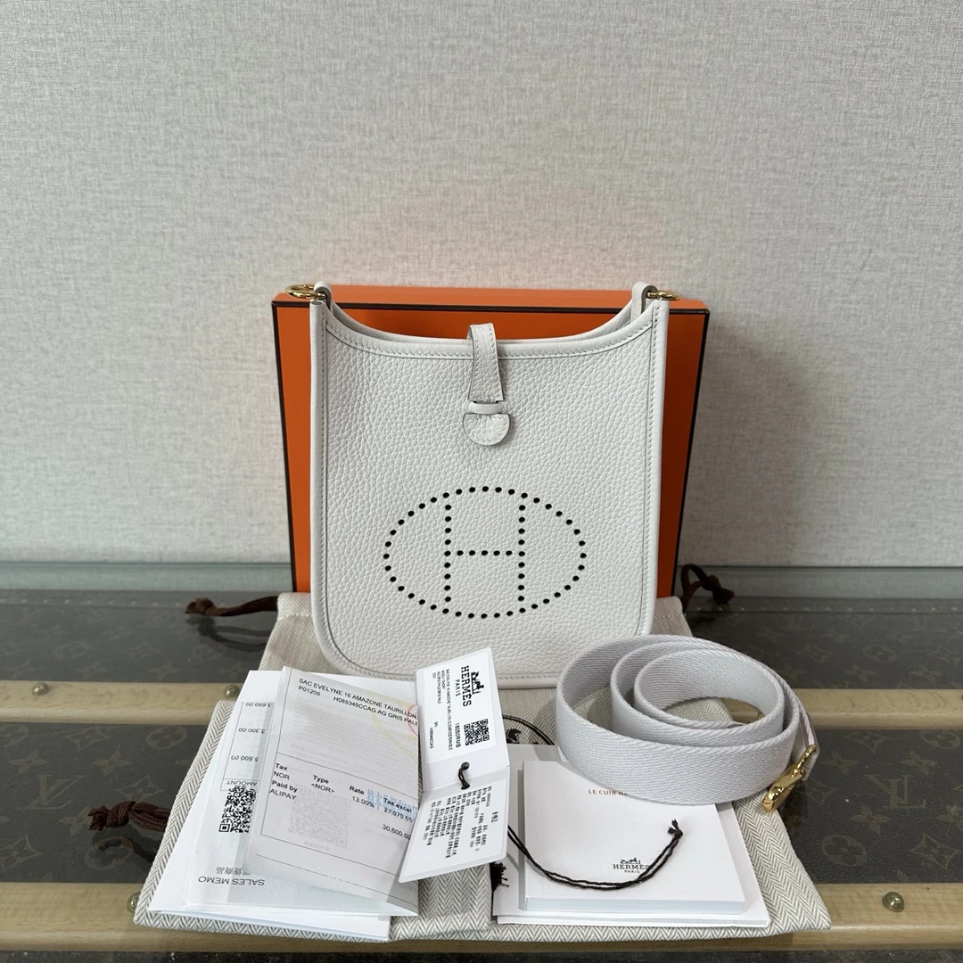 99新 Hermes/爱马仕 奶灰色金扣mini伊芙琳单肩斜挎包 41047