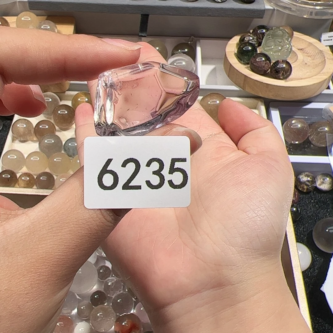 贪***猫水晶未镶嵌大型摆件（非配饰）