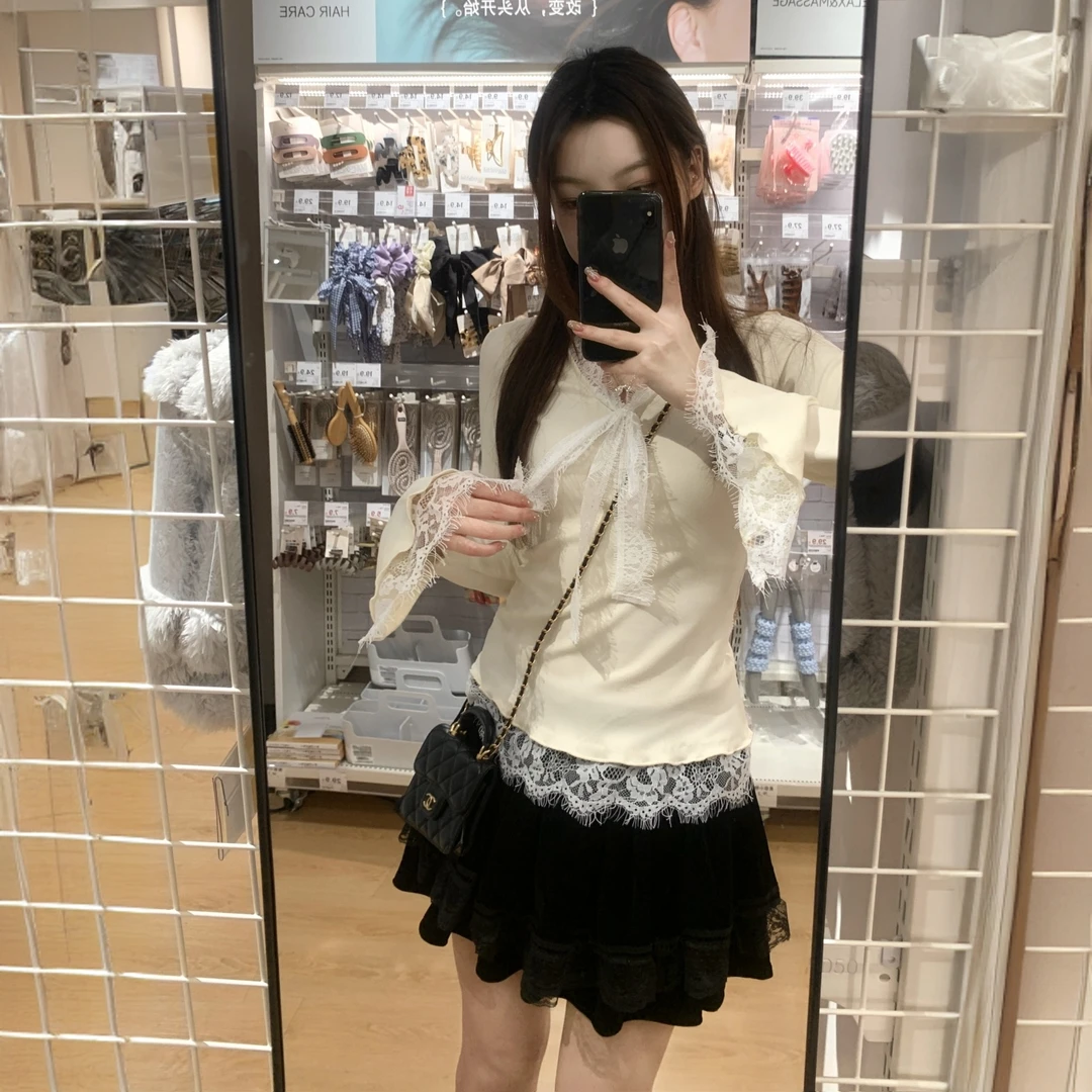 v领蕾丝蝴蝶结喇叭袖针织衫女冬气质内搭打底修身上衣
