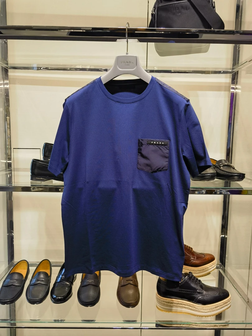 未使用 Prada/普拉达 男士蓝色休闲圆领T恤/短袖BX056
