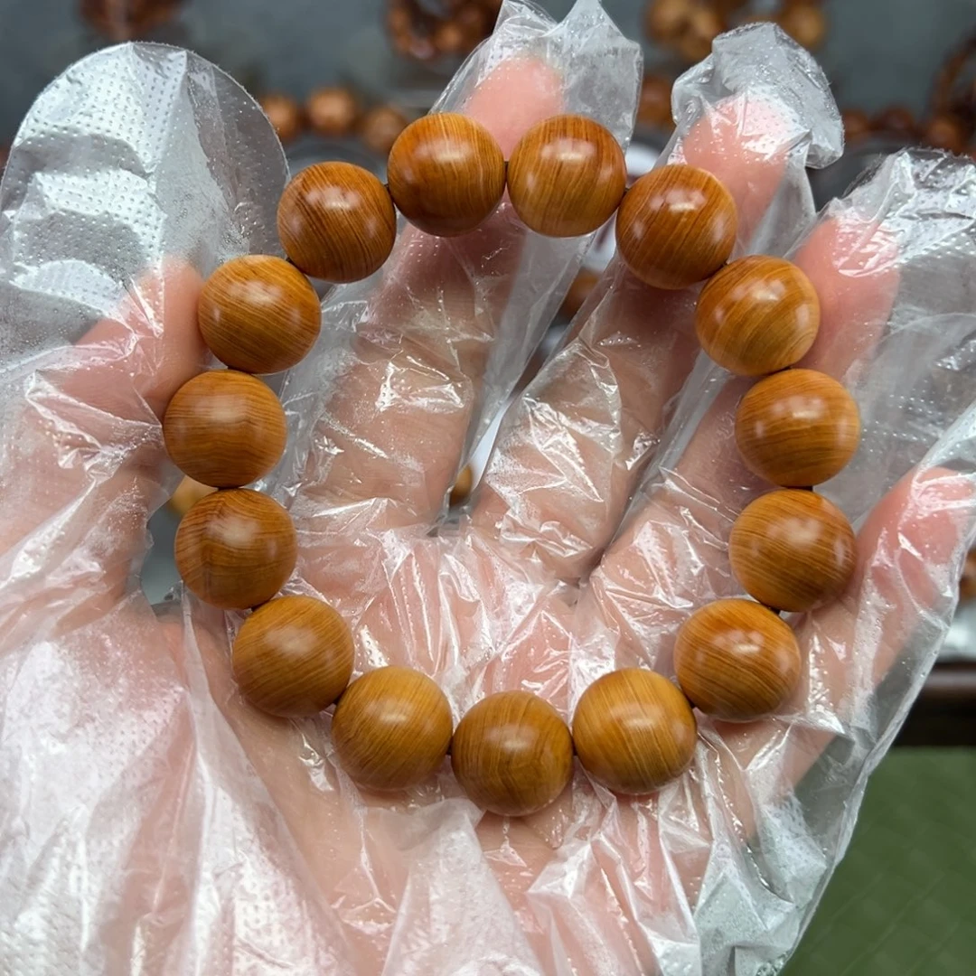 柏木（崖柏）1.5高红油牛毛纹