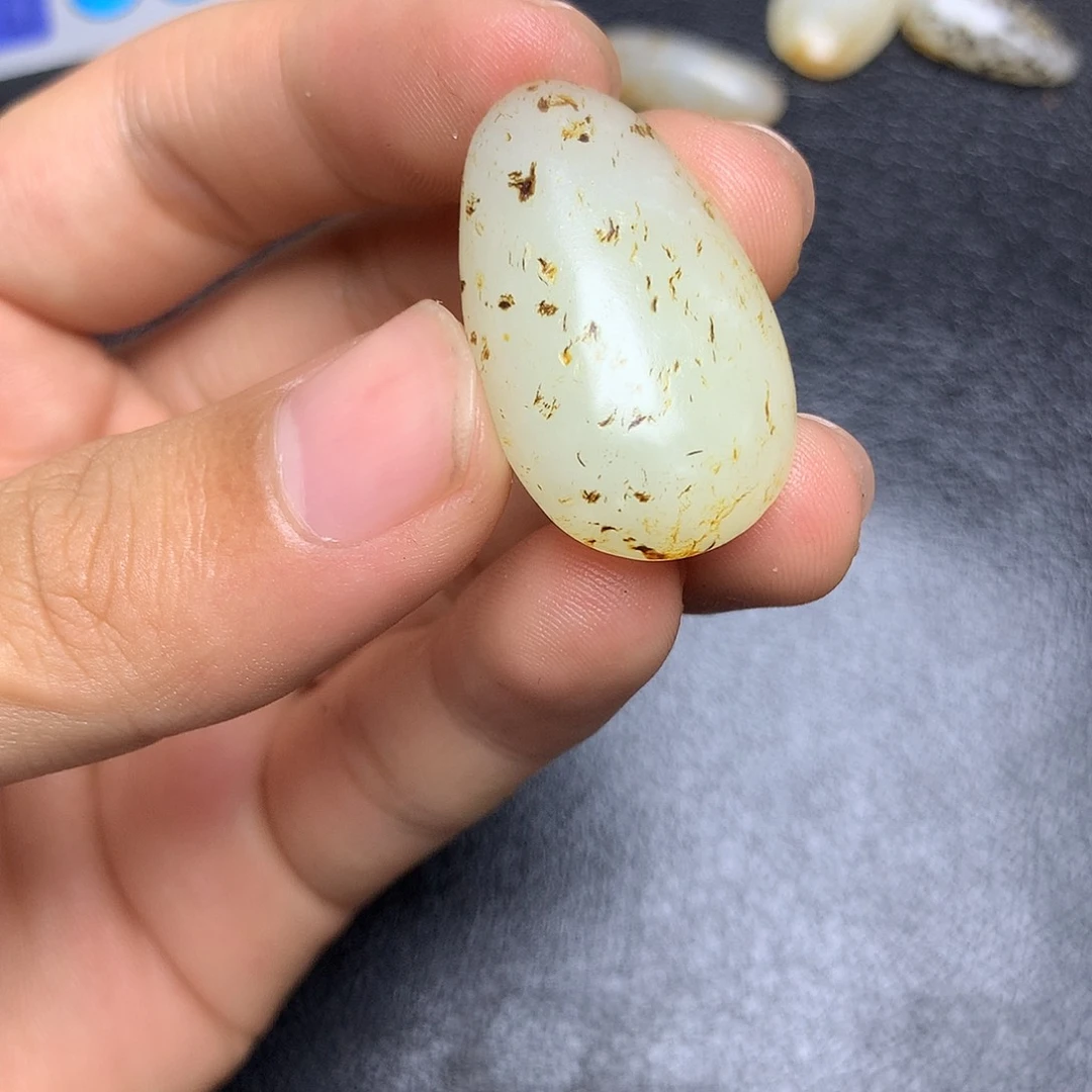 未镶嵌和田玉挂件