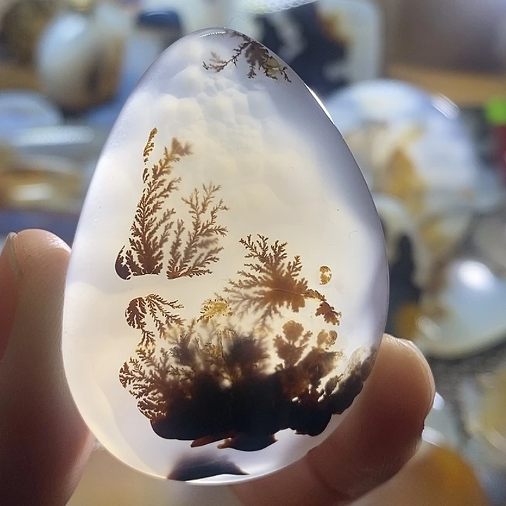 未镶嵌颈饰玛瑙/玉髓流*