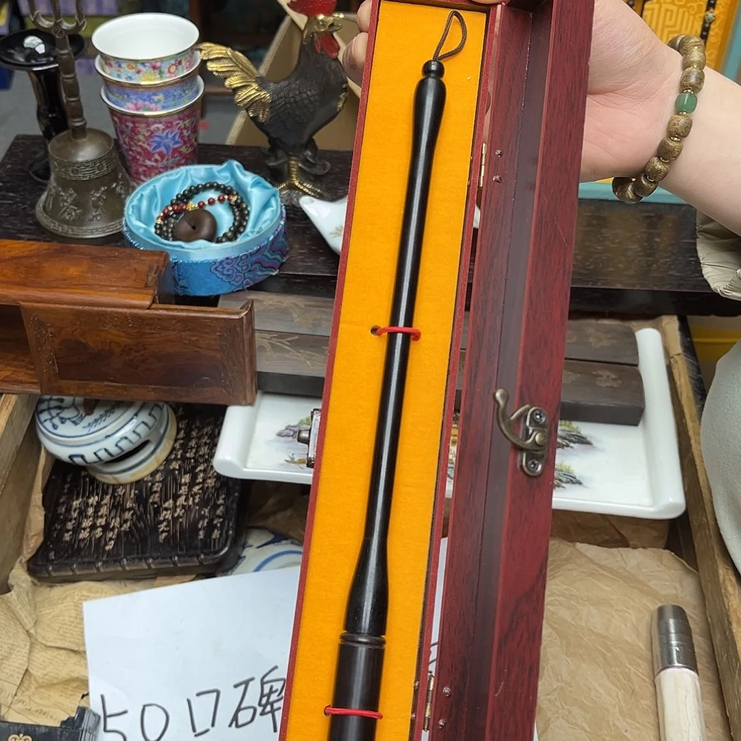 大叶紫檀（黑酸枝木类）