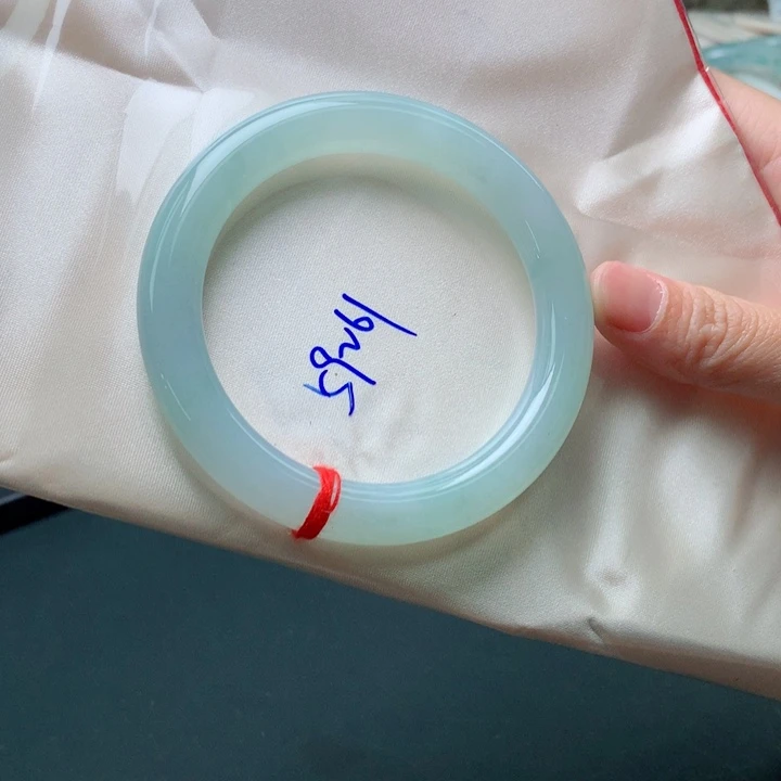 未镶嵌手镯翡翠翡翠