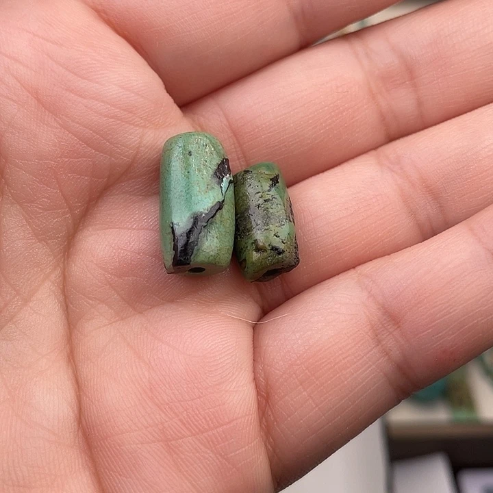 绿松石未镶嵌吊坠