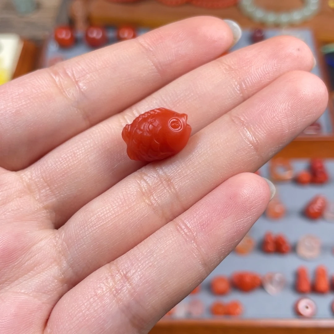 南红玛瑙嘟嘟鱼未镶嵌?***头